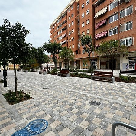 Rodrigues 15 Aparthotel Valencia Exteriör bild