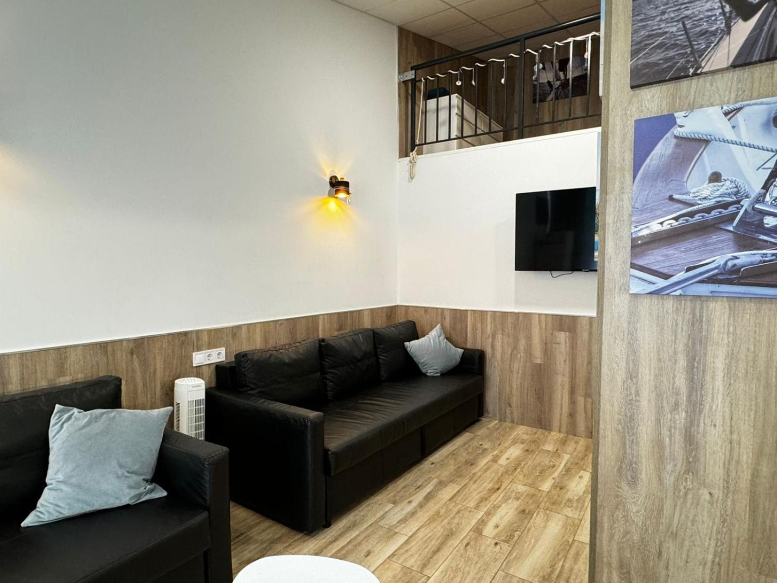 Rodrigues 15 Aparthotel Valencia Exteriör bild