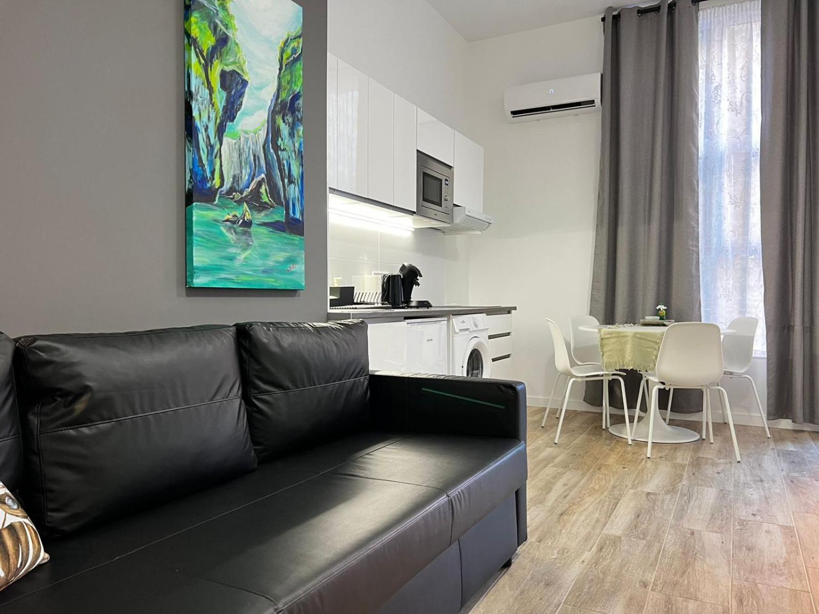 Rodrigues 15 Aparthotel Valencia Exteriör bild