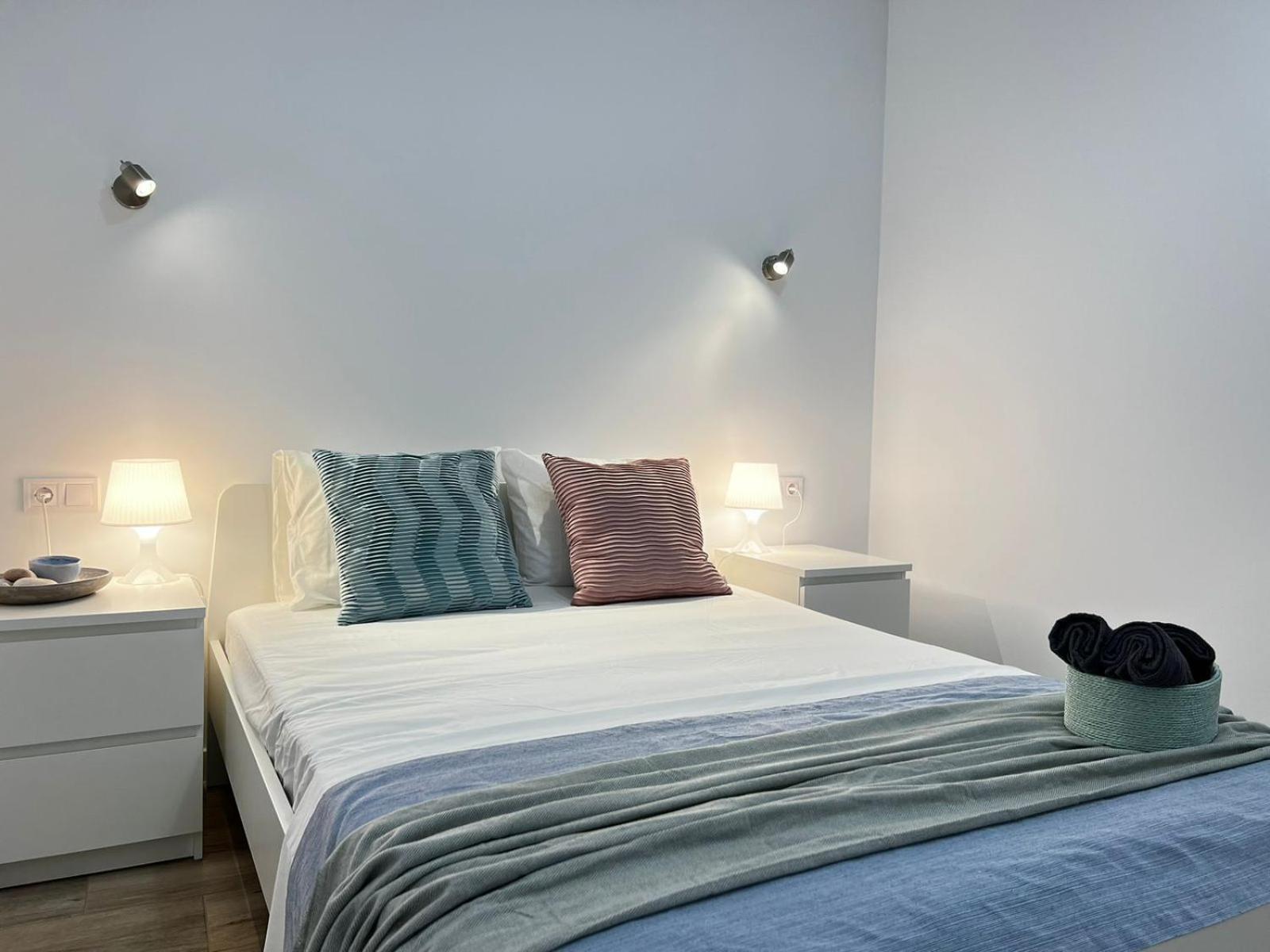 Rodrigues 15 Aparthotel Valencia Exteriör bild