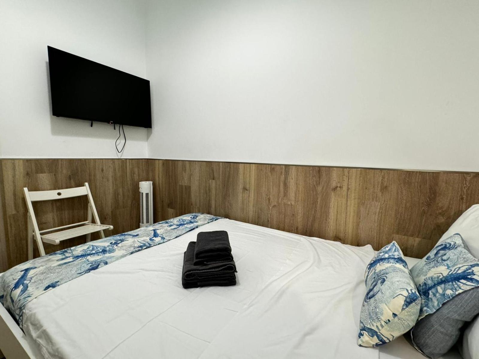 Rodrigues 15 Aparthotel Valencia Exteriör bild